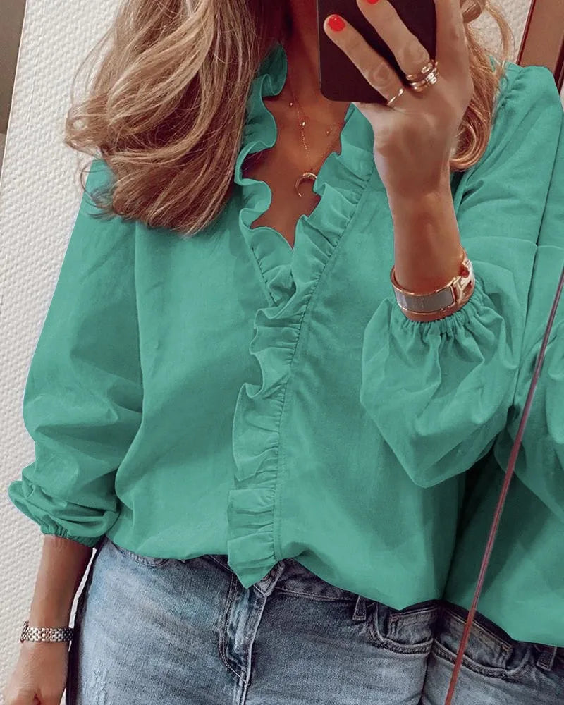 Camisa Feminina Premium com Folhos — Elegância Atemporal