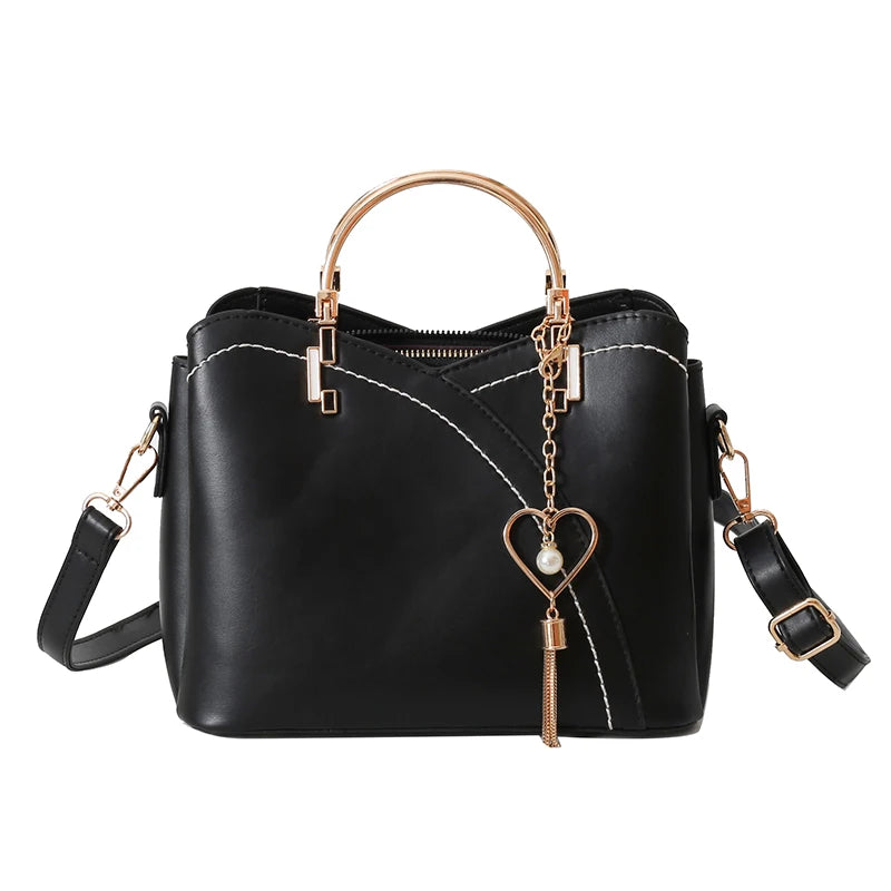 Bolsa Feminina Elegante com Franjas e Bolsos Internos – Uso Diário